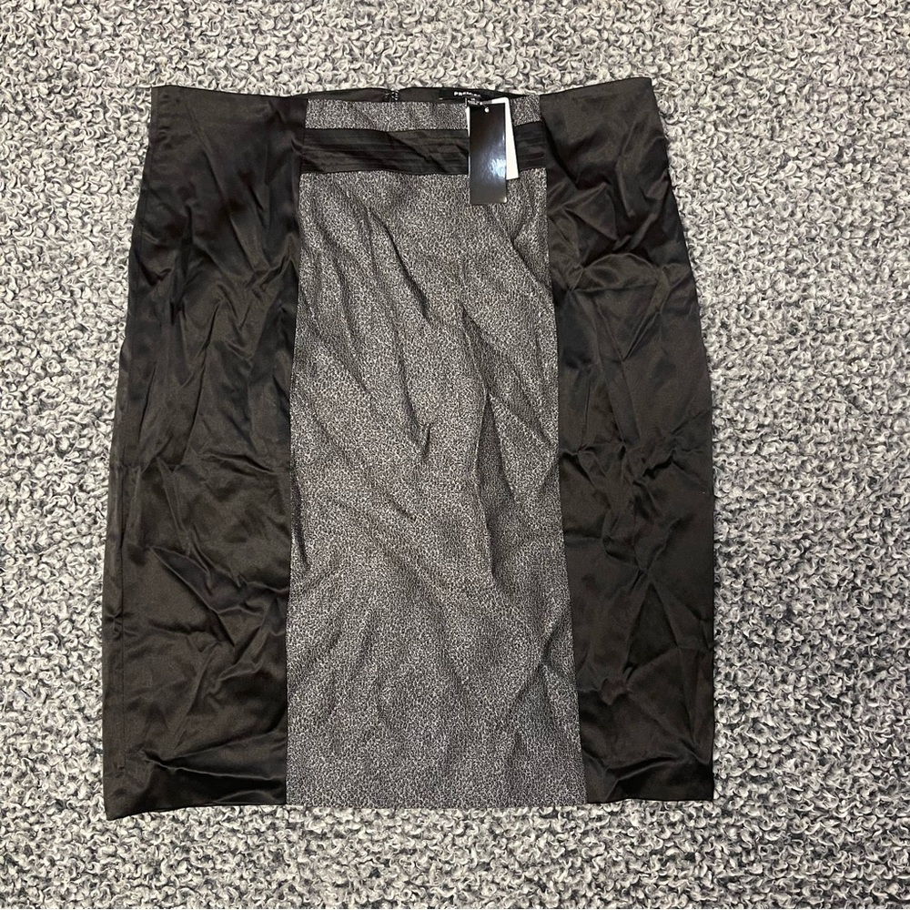 Premise Black Skirt